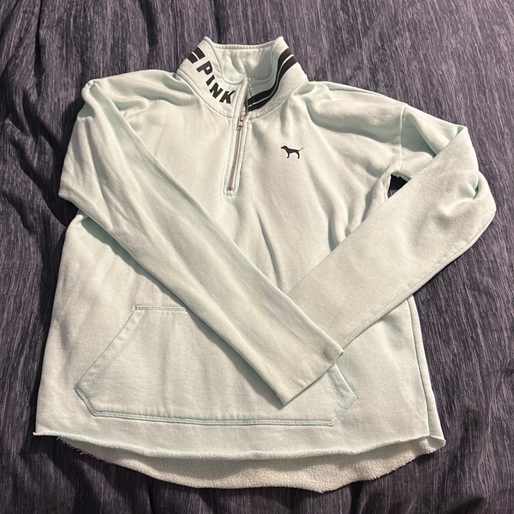 VS Pink Aqua Pullover